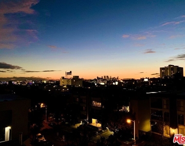 1232 N Kings Road - Photo Thumbnail 23