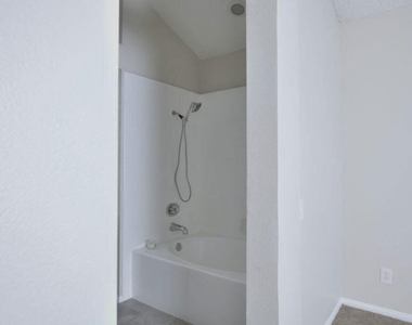 3119 Genoa Court - Photo Thumbnail 37