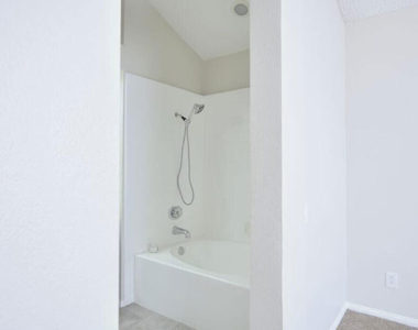 3119 Genoa Court - Photo Thumbnail 38