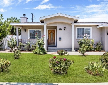 10109 Gloria Avenue - Photo Thumbnail 28