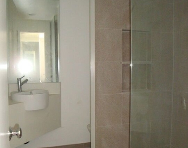 6207 Banner Avenue - Photo Thumbnail 14