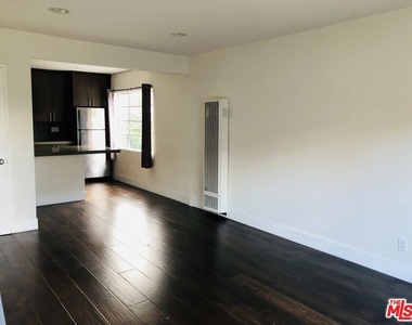 6207 Banner Avenue - Photo Thumbnail 1