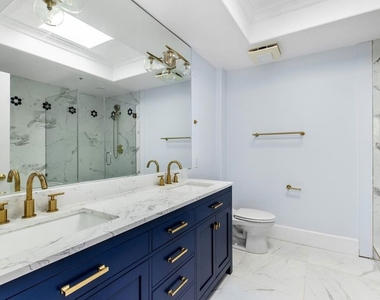 12026 Hoffman Street - Photo Thumbnail 15