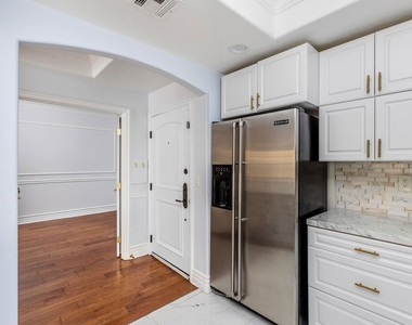 12026 Hoffman Street - Photo Thumbnail 8