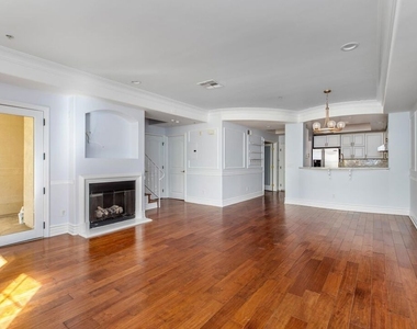 12026 Hoffman Street - Photo Thumbnail 4