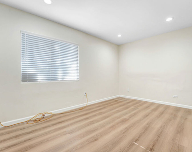845 N Hagar Street - Photo Thumbnail 6