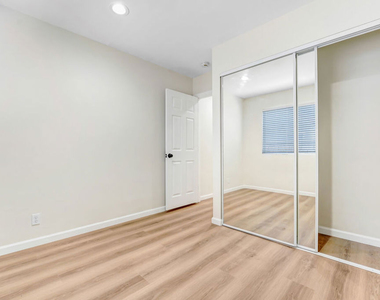 845 N Hagar Street - Photo Thumbnail 4