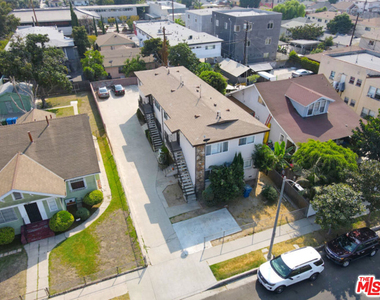 1324 W 36th Street - Photo Thumbnail 2