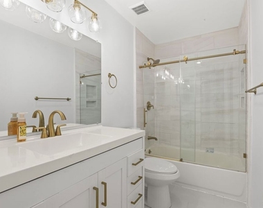 4900 Overland Avenue - Photo Thumbnail 1