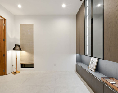 356 N La Jolla Avenue - Photo Thumbnail 12