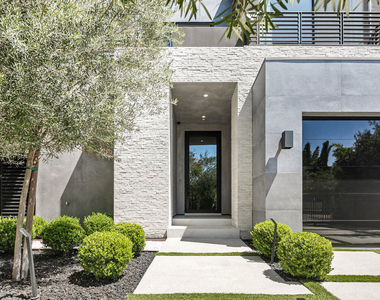356 N La Jolla Avenue - Photo Thumbnail 2