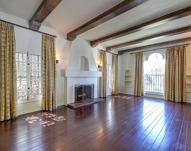 6630 Colgate Avenue - Photo Thumbnail 10