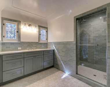 6630 Colgate Avenue - Photo Thumbnail 15