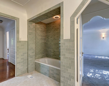 6630 Colgate Avenue - Photo Thumbnail 16