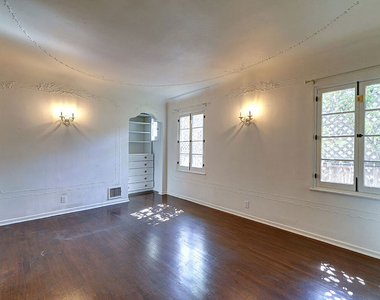 6630 Colgate Avenue - Photo Thumbnail 14