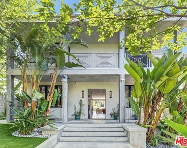 1724 N Sierra Bonita Avenue - Photo Thumbnail 1