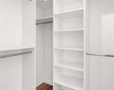 744 N Alfred Street - Photo Thumbnail 30