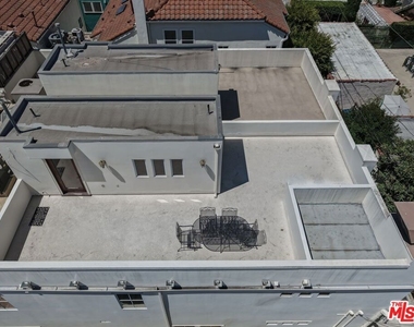 744 N Alfred Street - Photo Thumbnail 50