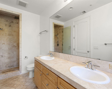 744 N Alfred Street - Photo Thumbnail 26