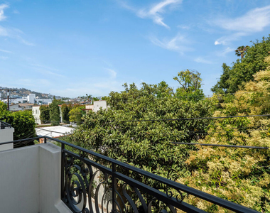 744 N Alfred Street - Photo Thumbnail 23