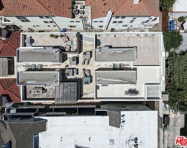 744 N Alfred Street - Photo Thumbnail 48