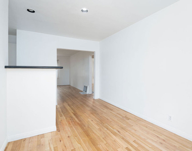 1133 26th Street - Photo Thumbnail 6