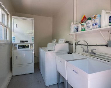 1133 26th Street - Photo Thumbnail 23