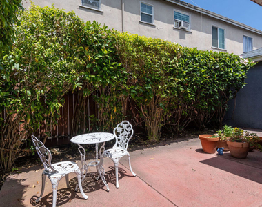 1133 26th Street - Photo Thumbnail 21