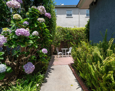 1133 26th Street - Photo Thumbnail 20