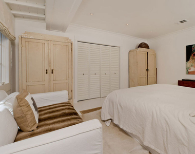 9052 Harland Avenue - Photo Thumbnail 9