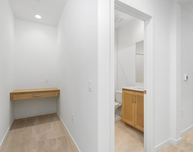 32336 Brunello - Photo Thumbnail 19