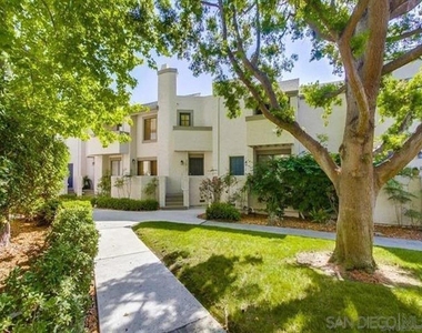 8462 Via Sonoma - Photo Thumbnail 1