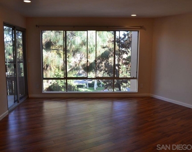 5712 Baltimore Dr - Photo Thumbnail 2