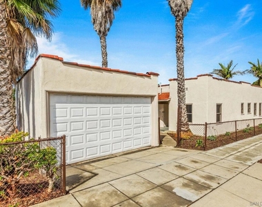 915 Civic Center Dr - Photo Thumbnail 22
