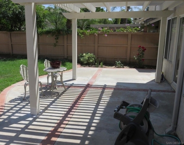 10884 Corte Playa Solana - Photo Thumbnail 7