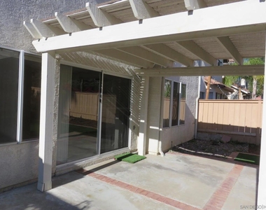 10884 Corte Playa Solana - Photo Thumbnail 6