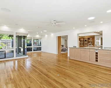 8635 Cliffridge - Photo Thumbnail 14