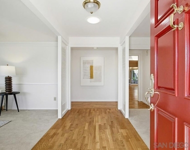 8635 Cliffridge - Photo Thumbnail 2