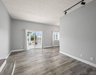2108 3rd Ave - Photo Thumbnail 8
