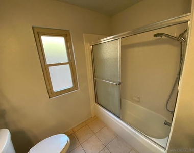 12592 Heatherfield Ln - Photo Thumbnail 24