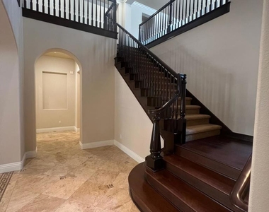26803 Mont Calabasas Drive - Photo Thumbnail 9