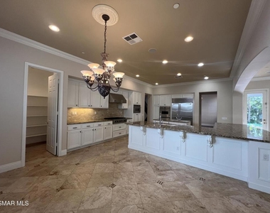 26803 Mont Calabasas Drive - Photo Thumbnail 6