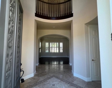 26803 Mont Calabasas Drive - Photo Thumbnail 3