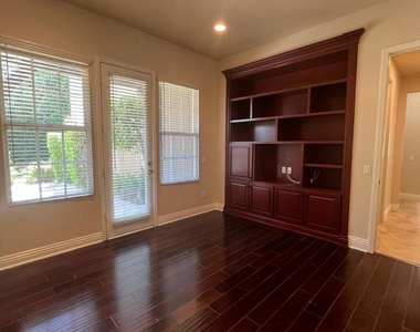 26803 Mont Calabasas Drive - Photo Thumbnail 7