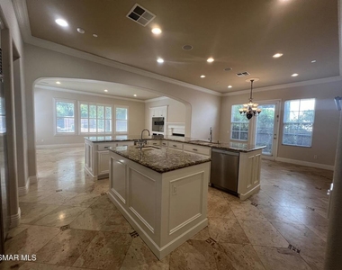 26803 Mont Calabasas Drive - Photo Thumbnail 5