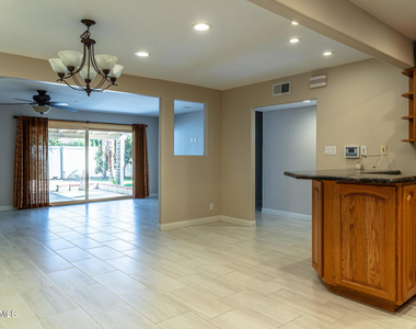 3590 Evans Drive - Photo Thumbnail 6