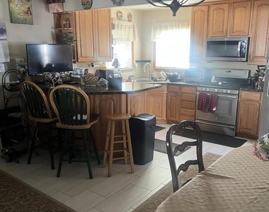 3590 Evans Drive - Photo Thumbnail 7