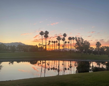 160 Desert Falls Circle - Photo Thumbnail 23
