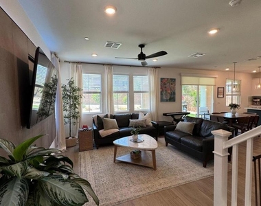 35403 Bains Avenue - Photo Thumbnail 7