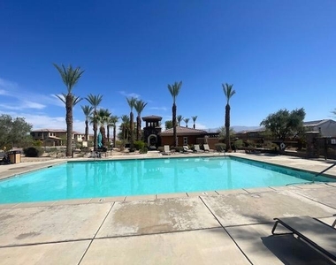 35403 Bains Avenue - Photo Thumbnail 13